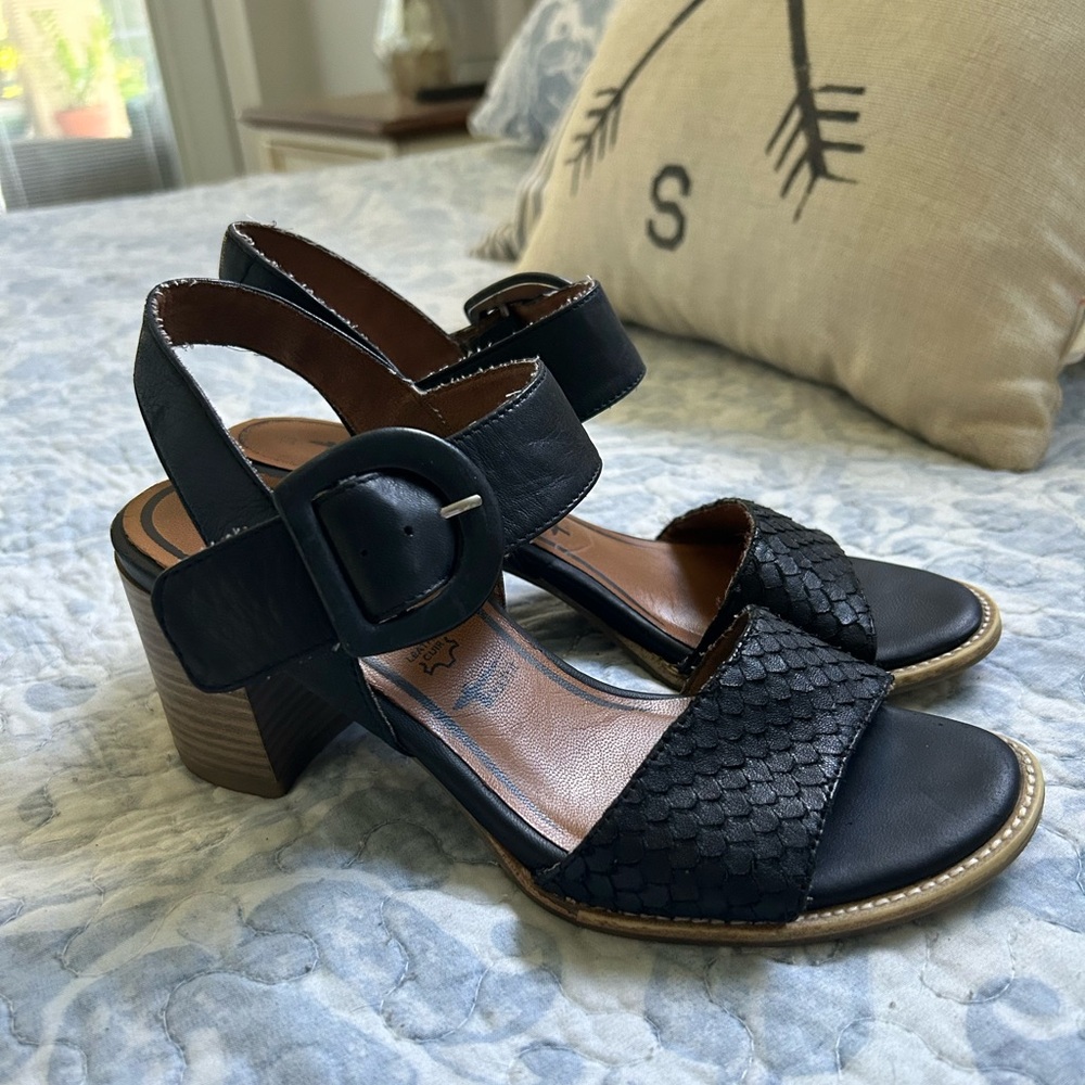 Tameris Black Leather Heels